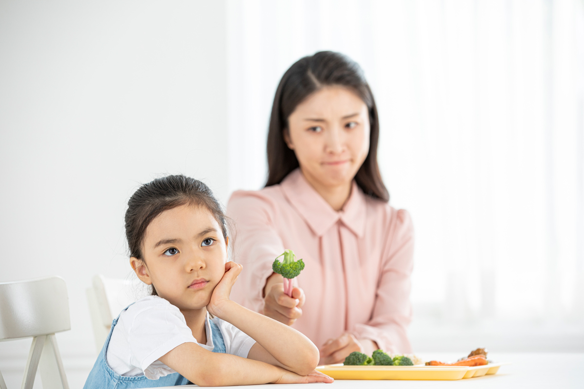 야채를 거부하는 아이