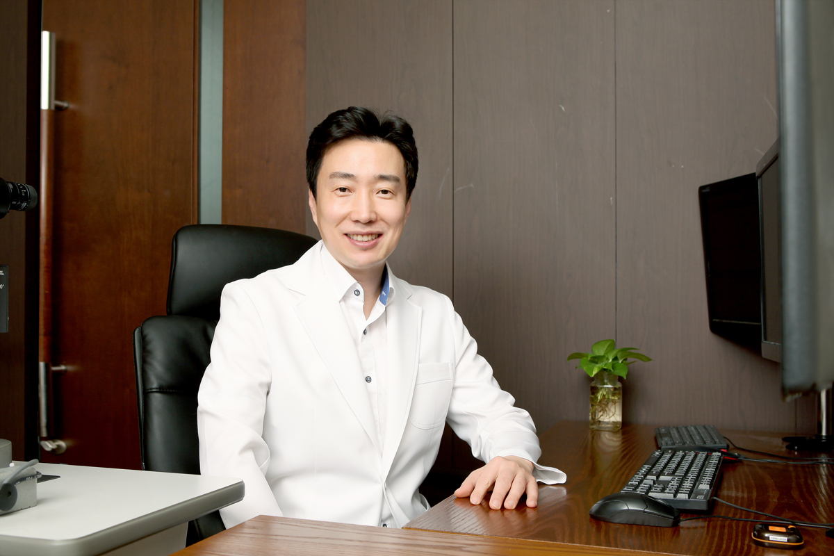 [의학칼럼] 라식수술 다음날 바로 일상으로? 스마트노바 라식, 빠른 회복의 비밀