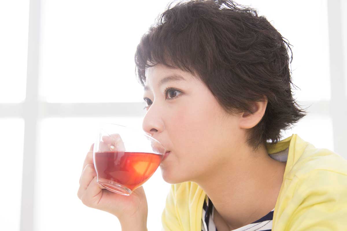 입 자꾸 마르는 사람, ‘이 차’ 마시면 좀 낫다… 뭐지?