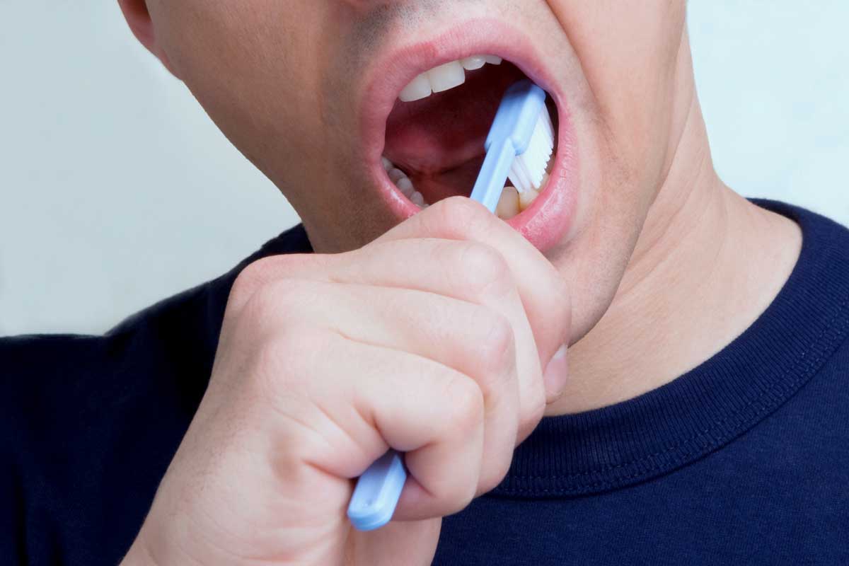 양치질 하는 사진