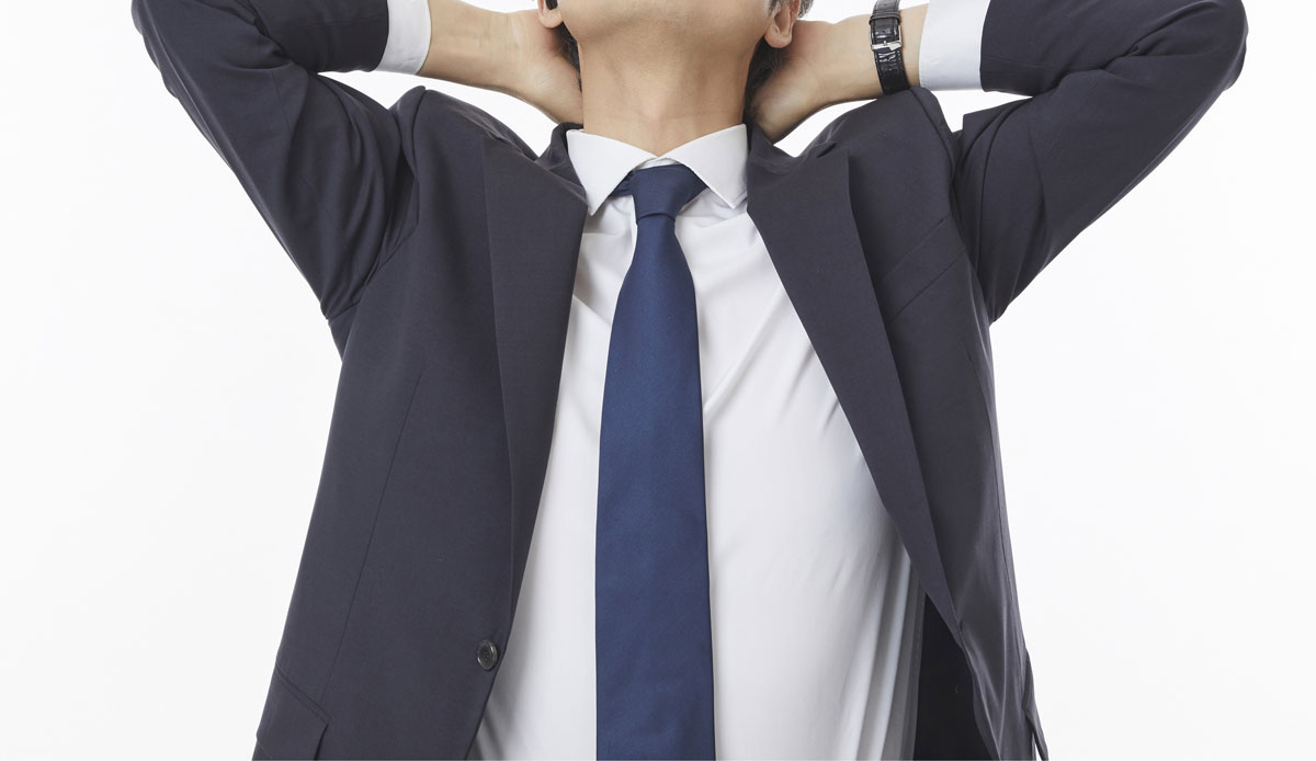 양복 입은 직장인 사진