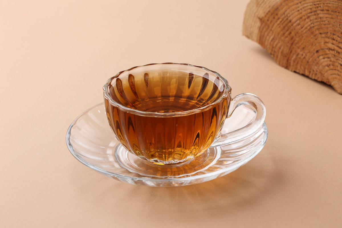 아이스티 담긴 유리잔