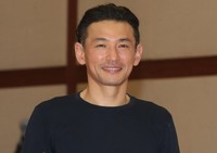 ��� Ȳ���� �ڰ��ݸ��� �ؿ��Ա��ڰ� ���Ѿ� �� ��Ģ��?