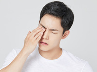 �Ǵ���? ���� ����? �������� �˾ƺ��� �� �ǰ�