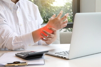 ����Ƽ�� ȯ��, ��� �¾Ƶ� �ڷγ�19 ���İ��� ����