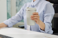 �ָ� �� �繫�� å�� �ִ� �Һ���, ���׸��� ���ġ� ���̷��ԡ�..