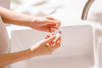 뇌졸중·치매 막으려면, 하루 세 번 욕실에서 ‘이것’ 쓰세요