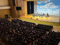 ��������ġ�Ἶ�͡� ���̵�, 1600�� ���� ����