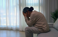 ������ ������, ���ε��� �ٽ� ȥ�ڰ� �ȴ�