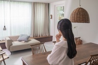 ���� �� �� ���� ������ �� �Ǵ� '�̰�'