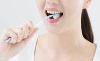이 닦을 때 ‘헛구역질’이 필수?