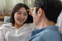 이성의 호감 얻고 싶을 때, 당신은 어떤 전략을 구사하나요?