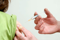 A형 지나니 B형 확산… 새 학기 ‘예방접종’ 체크리스트