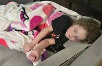 ������ �ɱ׶�� 6�� ���ƿ��� ���� ���� �Ҹ��� ���