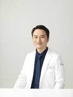 [의학칼럼]안구건조증 원인 ‘마이봄샘 기능 이상’, IPL 치료 도움 ..