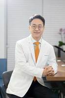 [의학칼럼] 고도 근시 환자라면 더 주의해야 할 망막박리 초기 신호