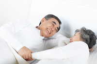 “성관계 없는 연애는 싫다” 60~80대 의외의 조사결과