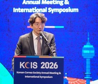 “수술 노하우 공유” 전종화 청라빛안과 원장, KCIS서 전층각막이식 복합수술 주제로 발표​​ 