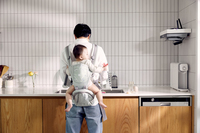 엄마만 겪는 줄 알았는데… 아빠 산후우울증, 1년 뒤 온다