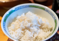 지난 밤새 식탁에 둔 남은 밥, 먹어도 괜찮을까?