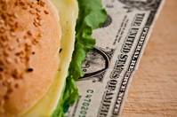 “‘정크푸드세’ 도입이 ‘설탕세’보다 우선”