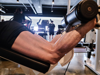 근감소증 진단… “허벅지 근육 두께가 핵심”