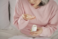 나이 들어 ‘이 영양소’ 부족하면, 인지 기능 떨어질지도