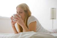 몸속 염증 없애려면, 커피 대신 ‘이 차’ 마셔라