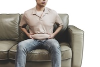 배 볼록 나온 사람, 만성질환 걱정되면 ‘이것’ 먹어라