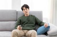 “여태 한 번도 안 닦았는데”… 세균의 온상이라는 ‘이 물건’, 뭐야?