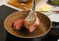 갱년기 남편에게 '기운 내라'며 고기 먹이면 벌어지는 일