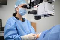 [의학칼럼]클라레온 팬옵틱스 프로, 비앤빛안과 백내장센터 선제 도입… 인공수정체 선택지 확대