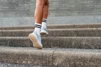 ‘매일 3분’ 계단 빠르게 오르면… 만성질환과 작별