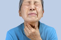 목, 가슴에 생긴 ‘멍울’… 암일까?