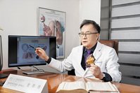 "돌처럼 굳는 '폐섬유화증'… 초기부터 적극적인 관리 필요"