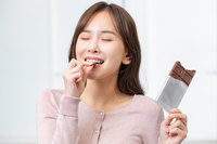 자꾸 단 음식 당긴다면 ‘이 영양소’ 부족일 수도… 뭐야?