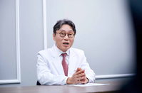 HIV 감염, 불치병 아닌 ‘만성 질환’… 약으로 관리하면 전파 안 돼