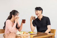 男女 우정인지 사랑인지 구분하는 법… ‘이것’ 보면 안다