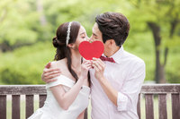 “칼로리 태워주기도”… 키스가 주는 ‘의외의’ 효과들